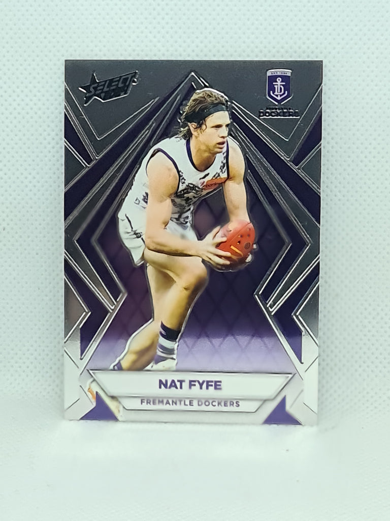 2024 Footy Stars - Luminous Base - L54 - N. Fyfe