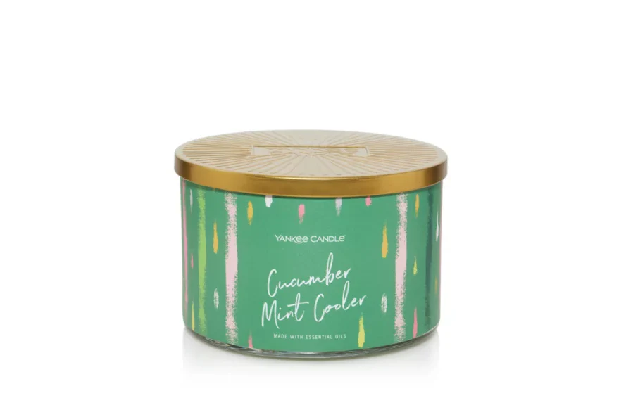 Yankee Candle Novelty 3 Wick Tumbler in Cucumber Mint Cooler scent, featuring a stylish tumbler with an embossed metal lid, emitting a fresh cucumber and mint fragrance.
